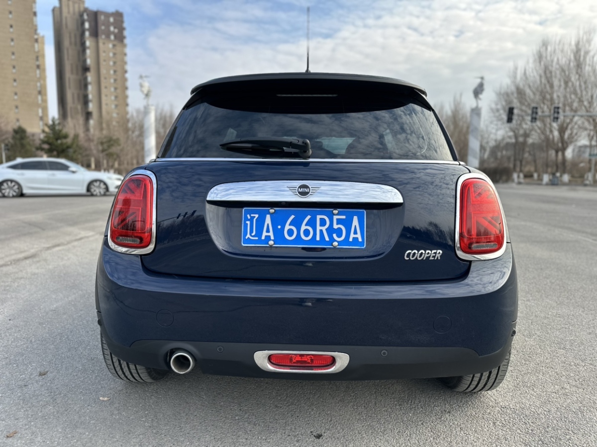 MINI MINI  2019款 1.5T COOPER 經(jīng)典派圖片