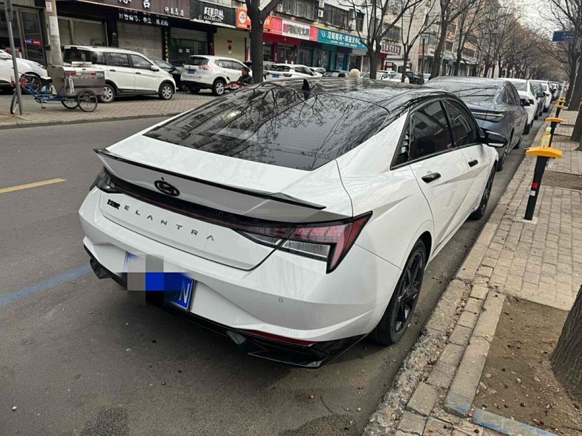 現(xiàn)代 伊蘭特  2021款 1.5L LUX尊貴版圖片