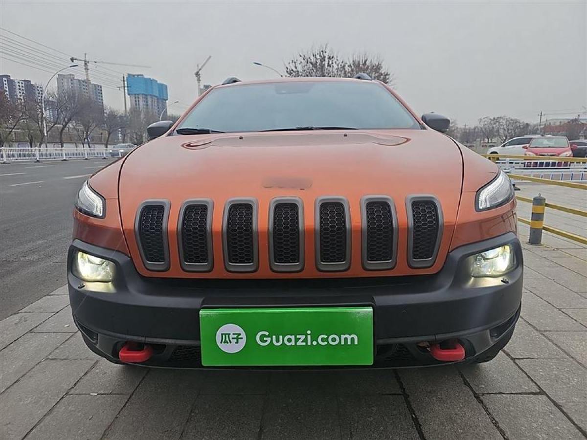 Jeep 自由光  2014款 3.2L 高性能版圖片