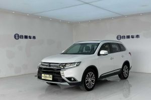 歐藍(lán)德 三菱 2.0L 兩驅(qū)風(fēng)尚版 5座