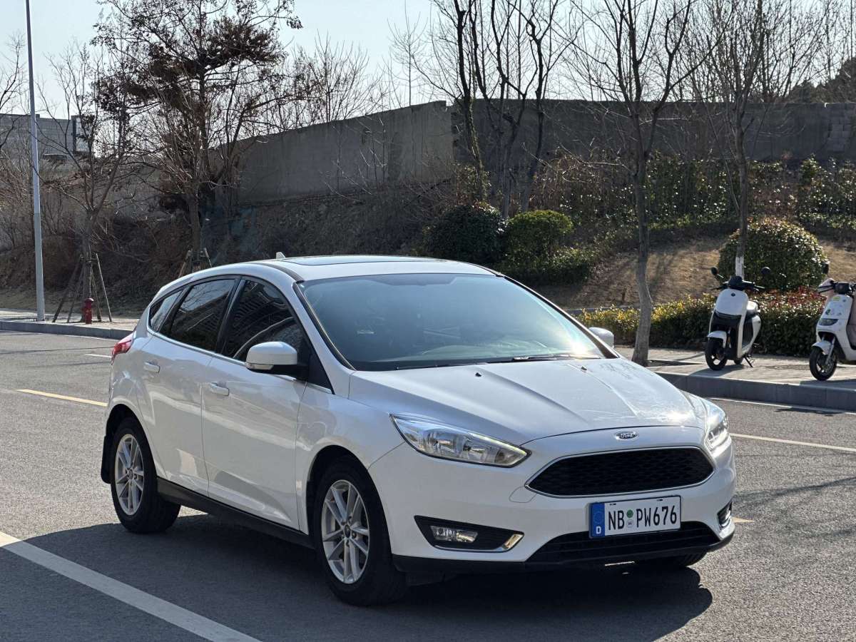 2018年08月福特 ?？怂? 2018款 兩廂經(jīng)典 EcoBoost 180 自動精英型