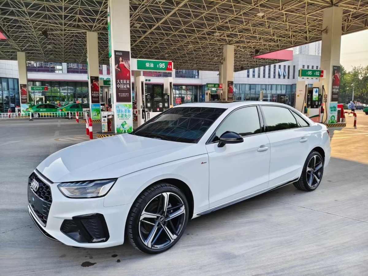 奧迪 奧迪A4L  2023款 40 TFSI 時尚動感型圖片