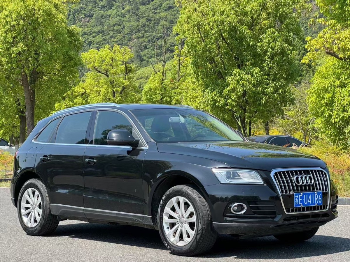 2013年9月奧迪 奧迪Q5  2013款 40 TFSI 技術(shù)型