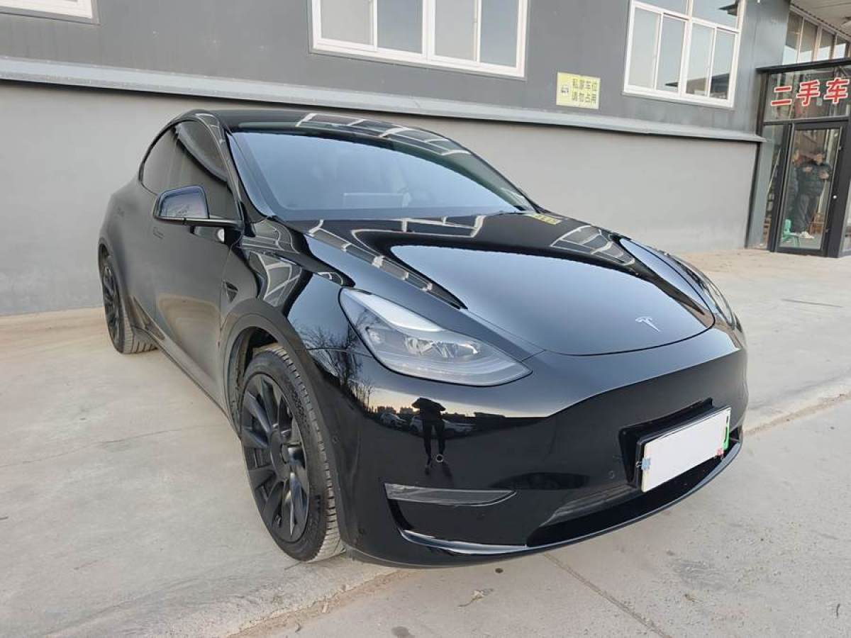 特斯拉 Model 3  2021款 改款 標(biāo)準(zhǔn)續(xù)航后驅(qū)升級版圖片