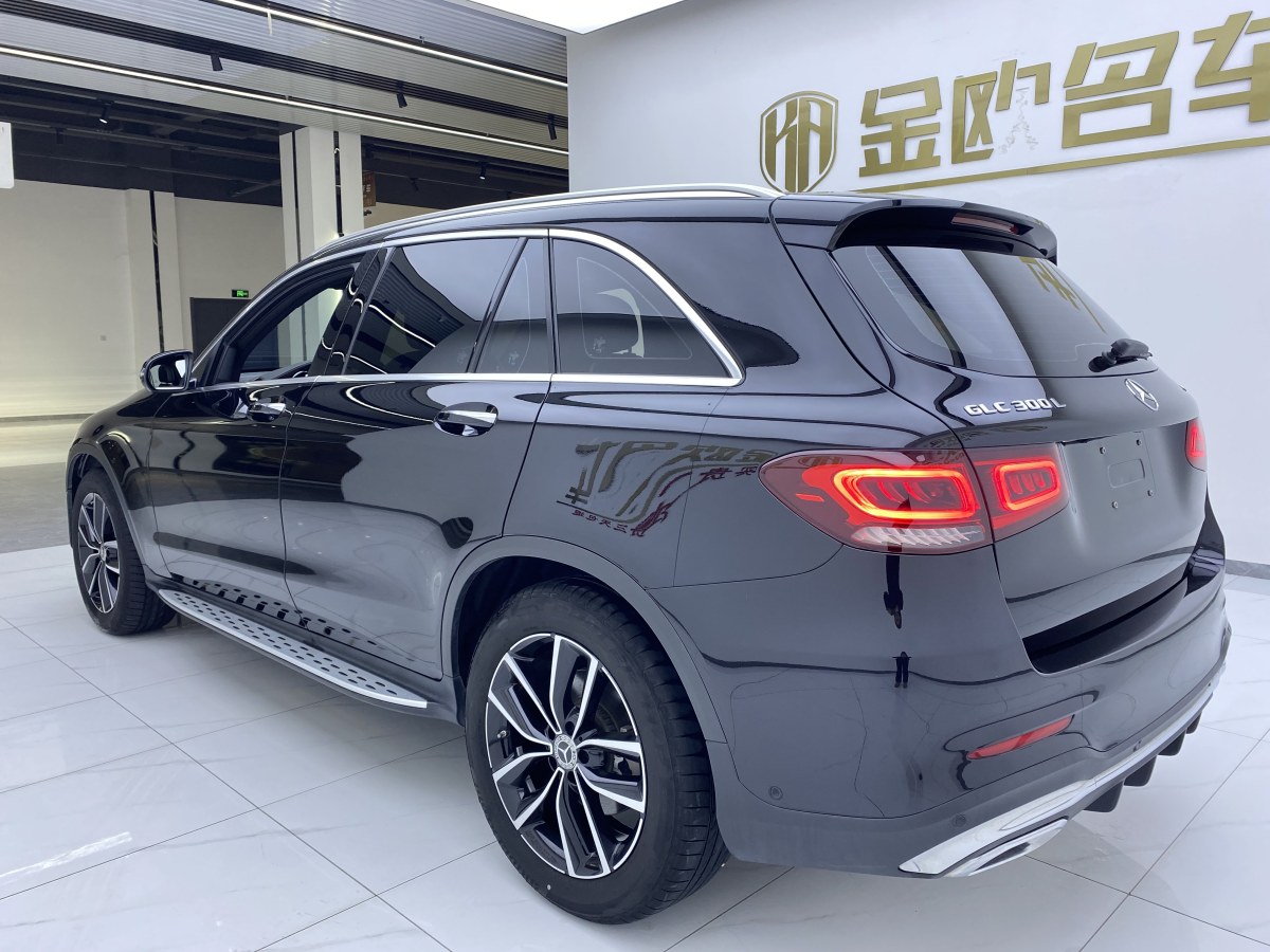 奔馳 奔馳GLC  2018款 改款 GLC 300 4MATIC 動感型圖片