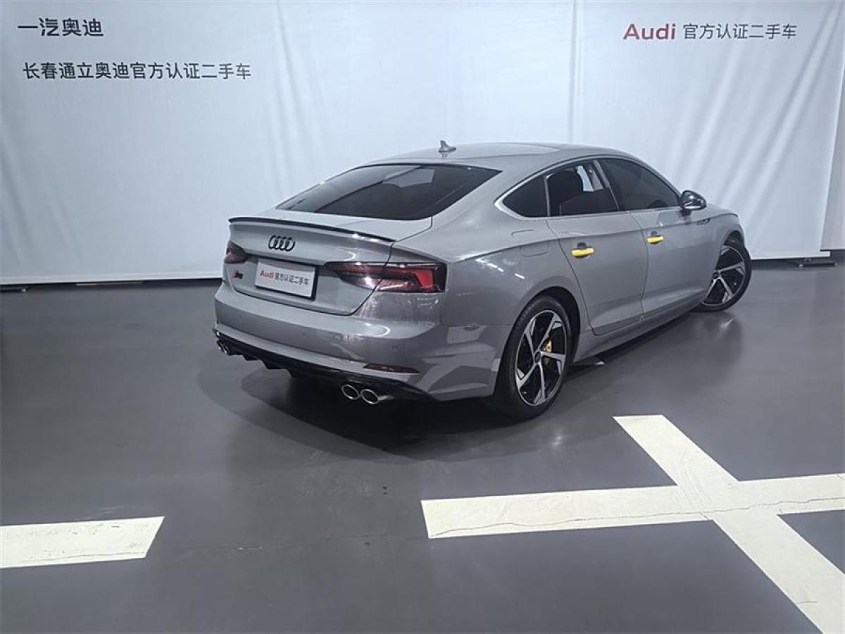 2019年8月奧迪 奧迪A5  2019款 Sportback 45 TFSI 時尚型