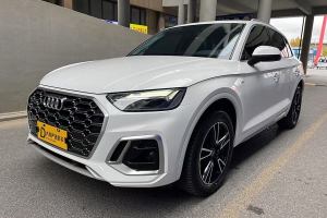 奥迪Q5L 奥迪 40 TFSI 时尚动感型