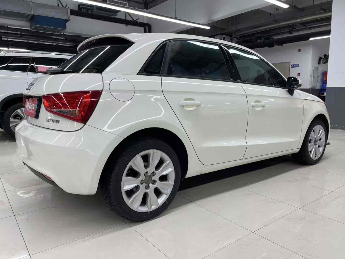 奧迪 奧迪A1  2013款 30 TFSI Sportback Urban圖片