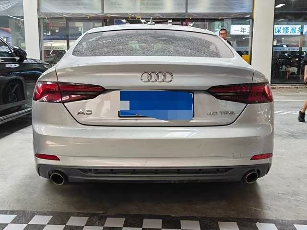 2019年1月奧迪 奧迪A5  2017款 Sportback 40 TFSI 時(shí)尚型