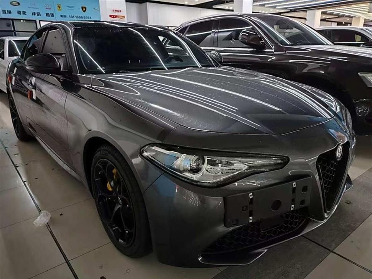 阿爾法·羅密歐 Giulia  2019款  2.0T 280HP 豪華版圖片