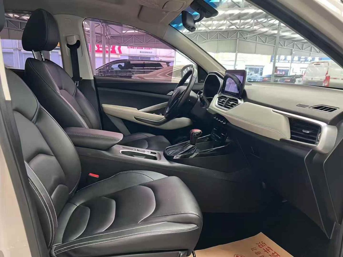 寶駿 530  2018款 1.8L 自動(dòng)精英型圖片