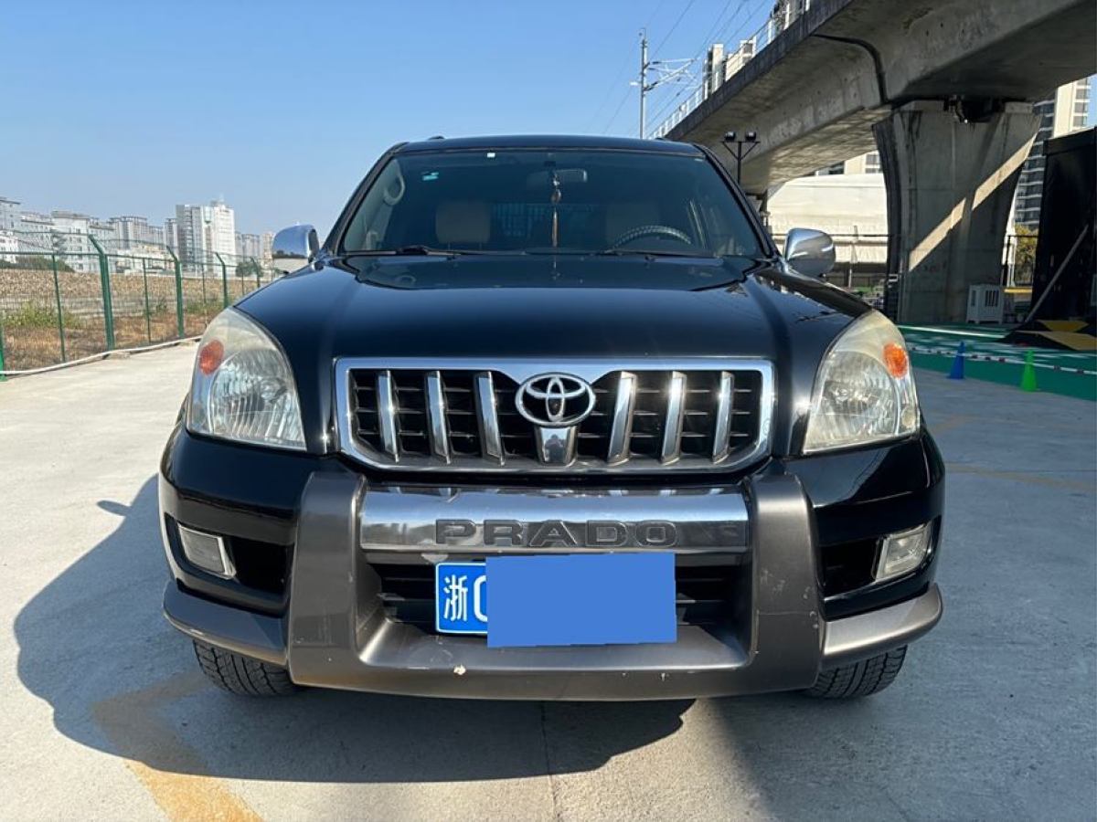 豐田 普拉多  2004款 GX 2.7自動(dòng)車型圖片