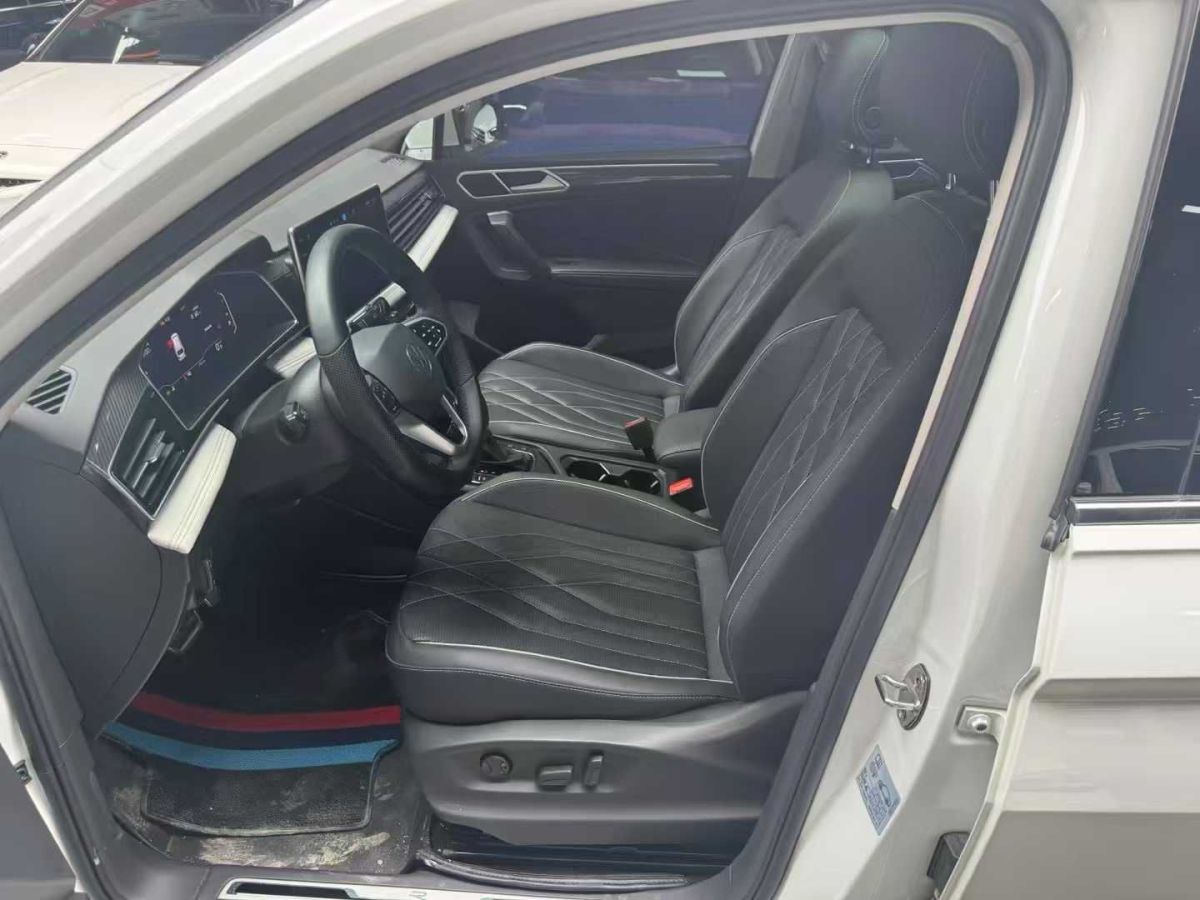 大眾 途觀L  2023款 280TSI 潮創(chuàng)限定版圖片
