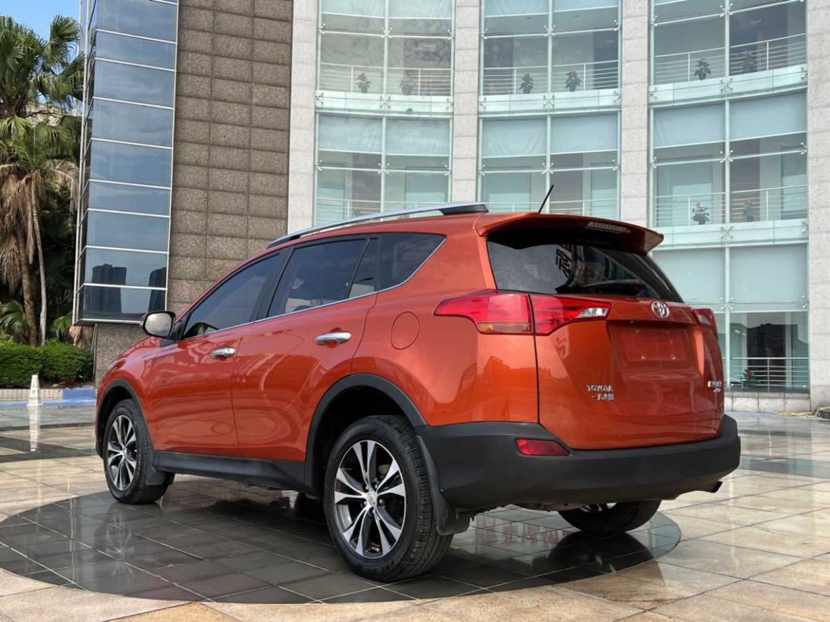 豐田 RAV4榮放  2013款 2.5L 自動(dòng)四驅(qū)尊貴版圖片