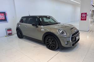 MINI MINI 2.0T COOPER S 藝術(shù)家