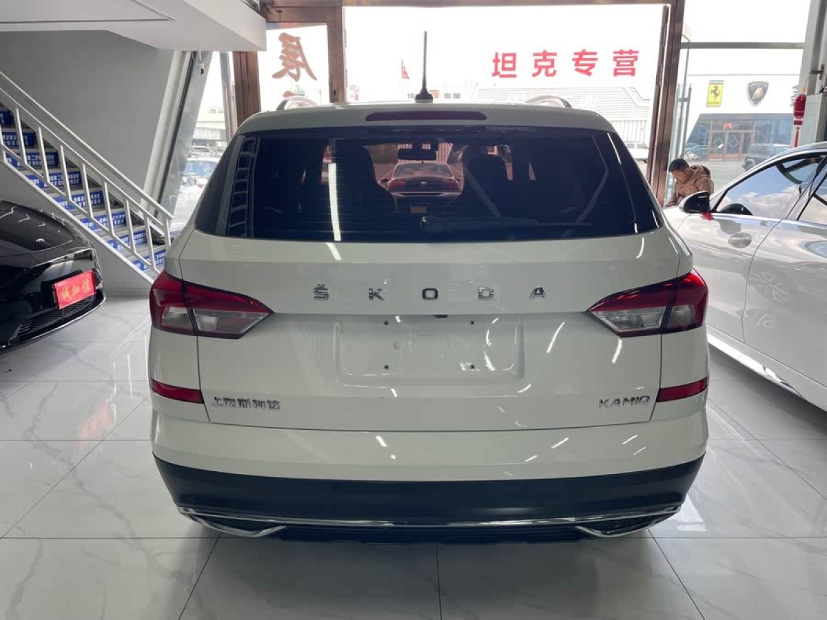 斯柯達(dá) 柯米克  2020款 改款 GT 1.5L 自動(dòng)舒適版 國VI圖片