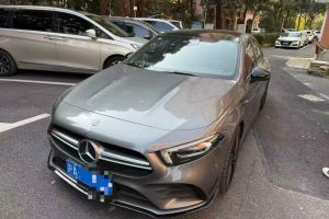 奔馳A級 奔馳  A 220 L 4MATIC 運動轎車