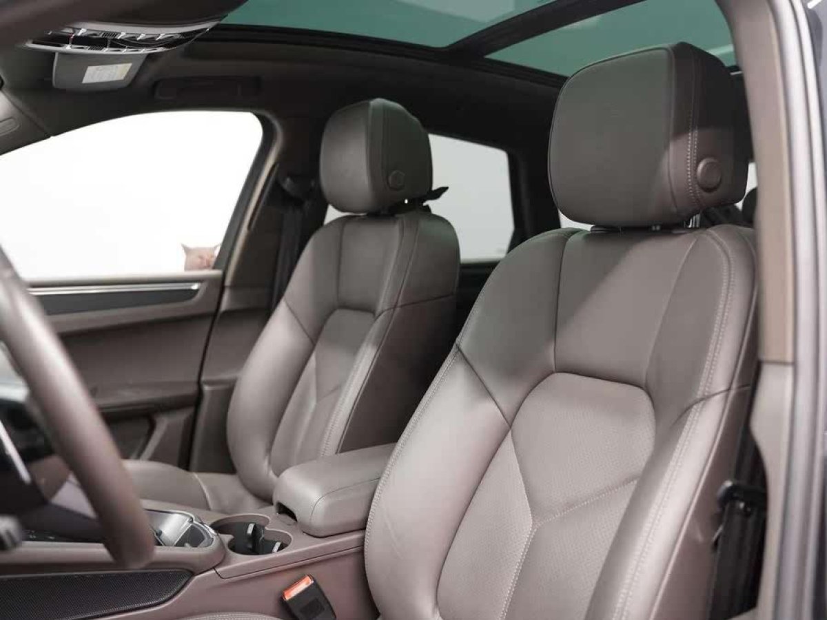 保時(shí)捷 Macan  2022款 Macan 2.0T圖片