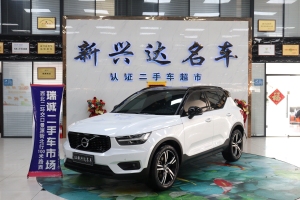 沃尔沃XC40 沃尔沃 T4 四驱智远运动版