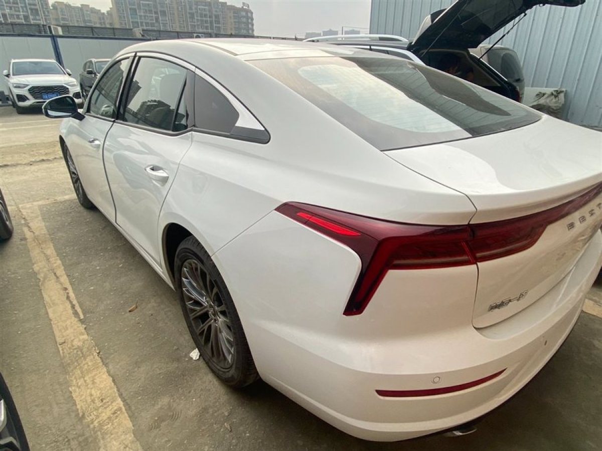 奔騰 B70  2022款 2.0T 自動尊享型圖片