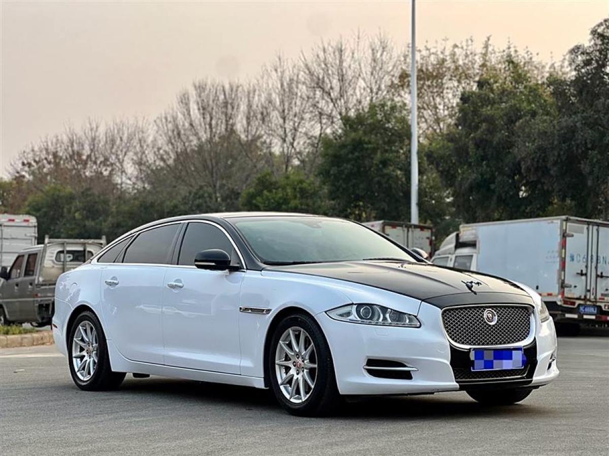 捷豹 XJ  2014款 XJL 2.0T 兩驅(qū)典雅商務(wù)版圖片