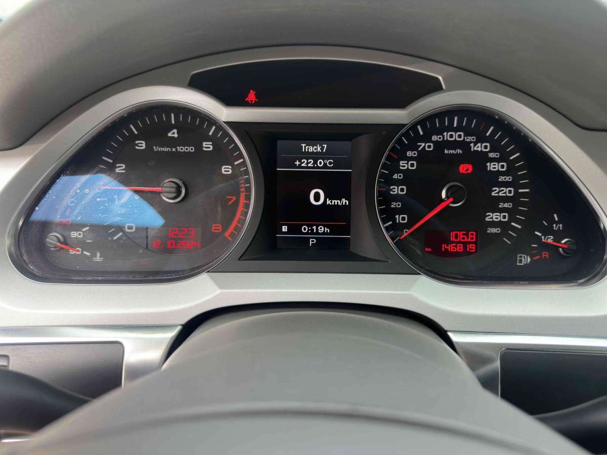 奧迪 奧迪A6L  2011款 2.0 TFSI 自動舒適型圖片