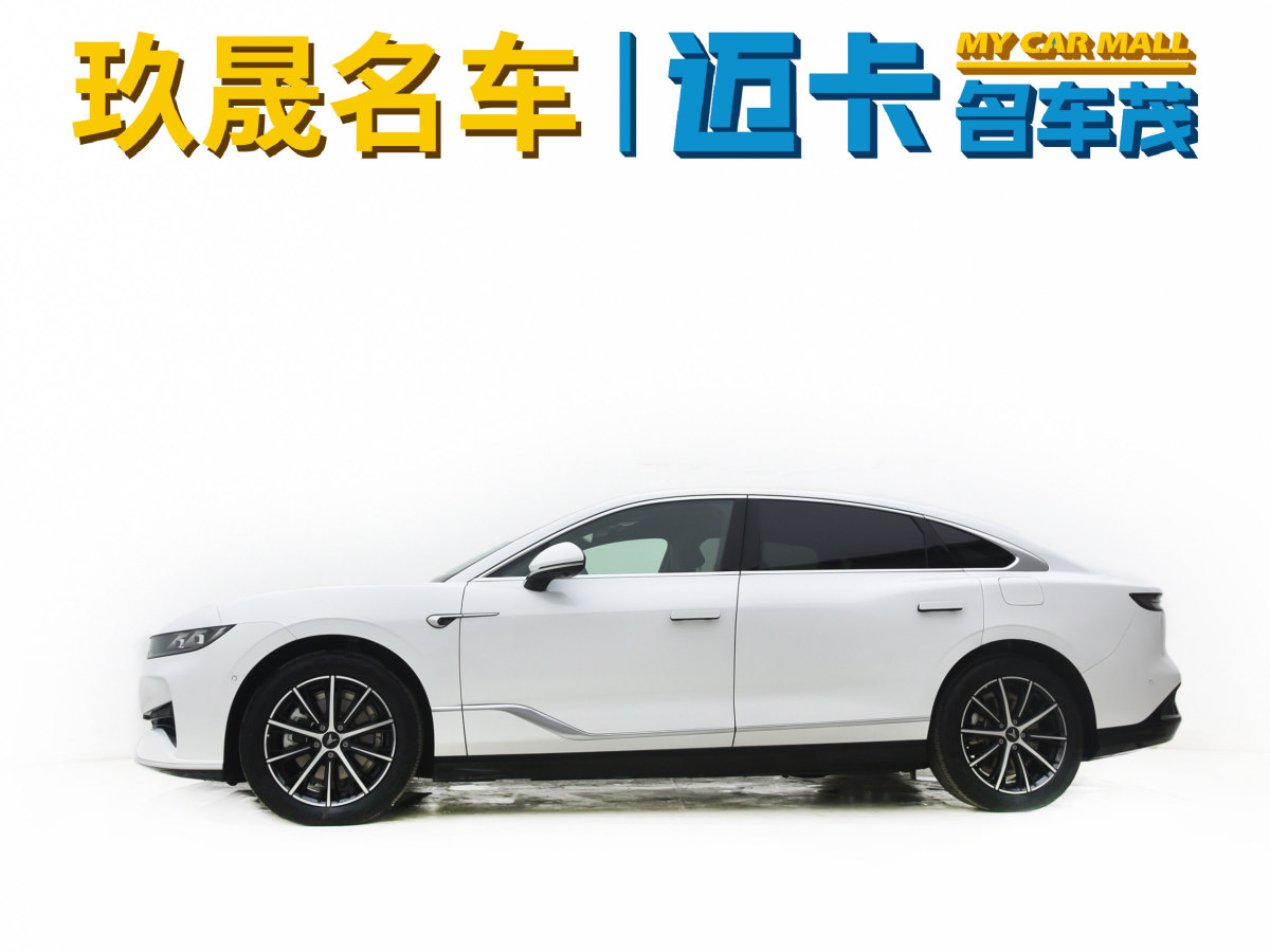 嵐圖 嵐圖追光  2024款 PHEV 四驅(qū)超長(zhǎng)續(xù)航行政版圖片