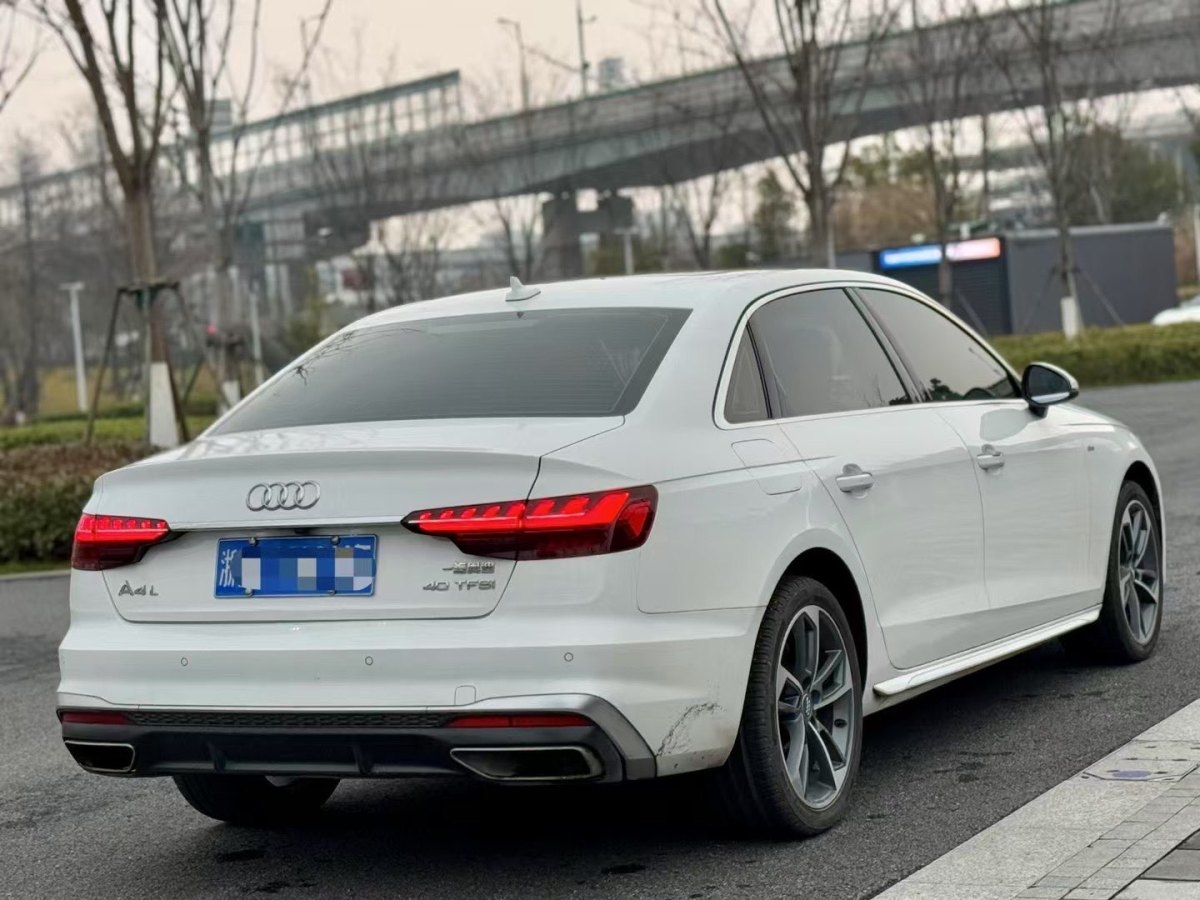 奧迪 奧迪A4L  2020款 40 TFSI 時(shí)尚動(dòng)感型圖片