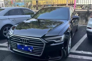 奥迪A6L 奥迪 45 TFSI 臻选动感型