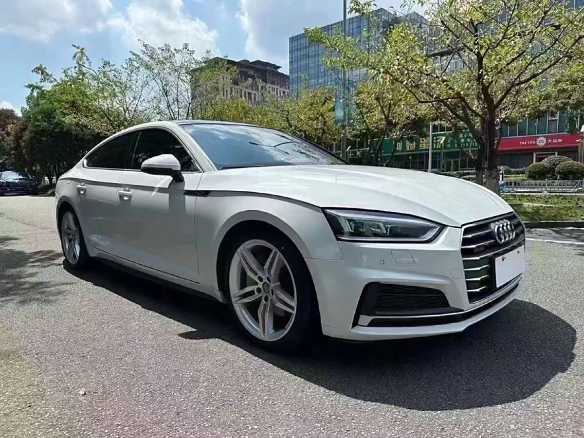 2020年10月奧迪 奧迪A5  2019款 Sportback 45 TFSI 時(shí)尚型