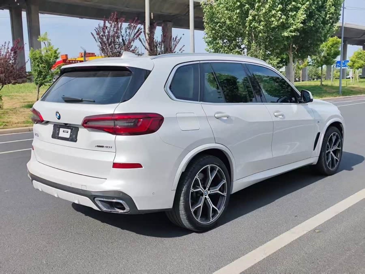 寶馬 寶馬X5  2019款 xDrive40i 尊享型 M運(yùn)動(dòng)套裝圖片