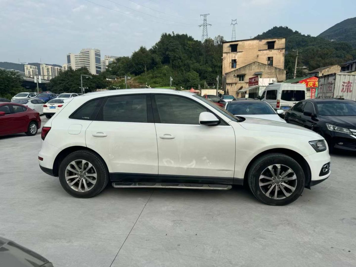 奧迪 奧迪Q5  2013款 Q5 3.0TFSI 45TFSI Quattro 運(yùn)動(dòng)型圖片