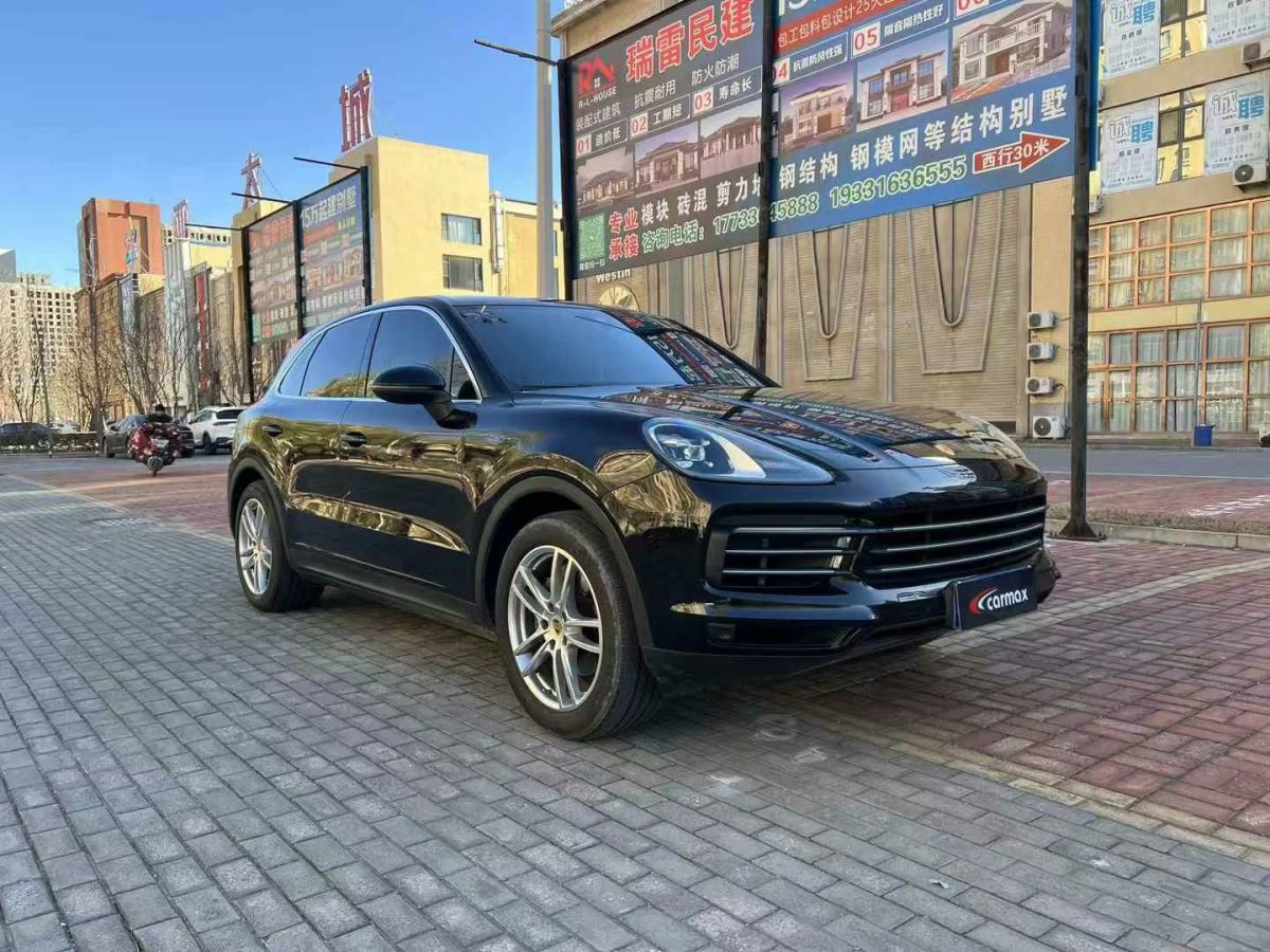 保時(shí)捷 Cayenne  2022款 Cayenne 3.0T 鉑金版圖片