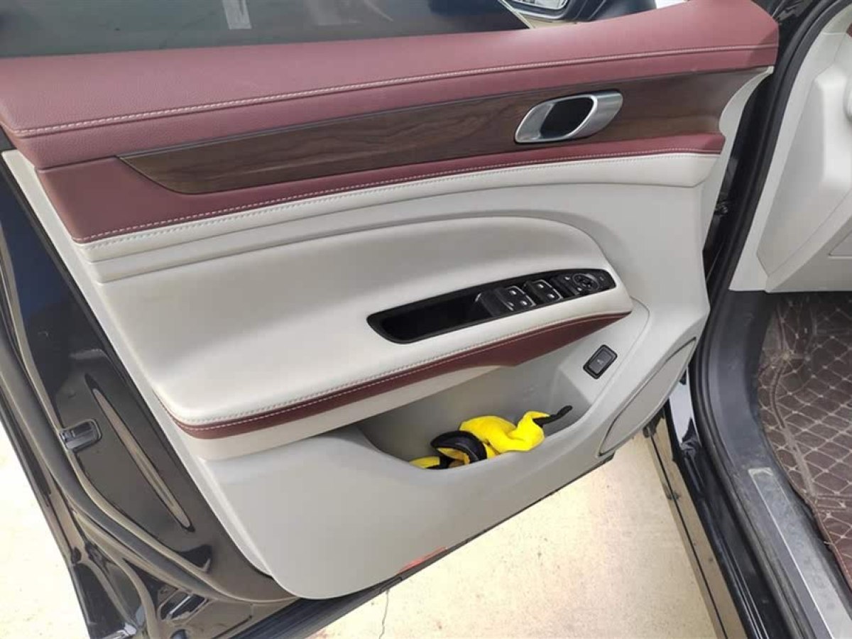 福特 領(lǐng)裕  2021款 EcoBoost 225 尊領(lǐng)型 6座圖片