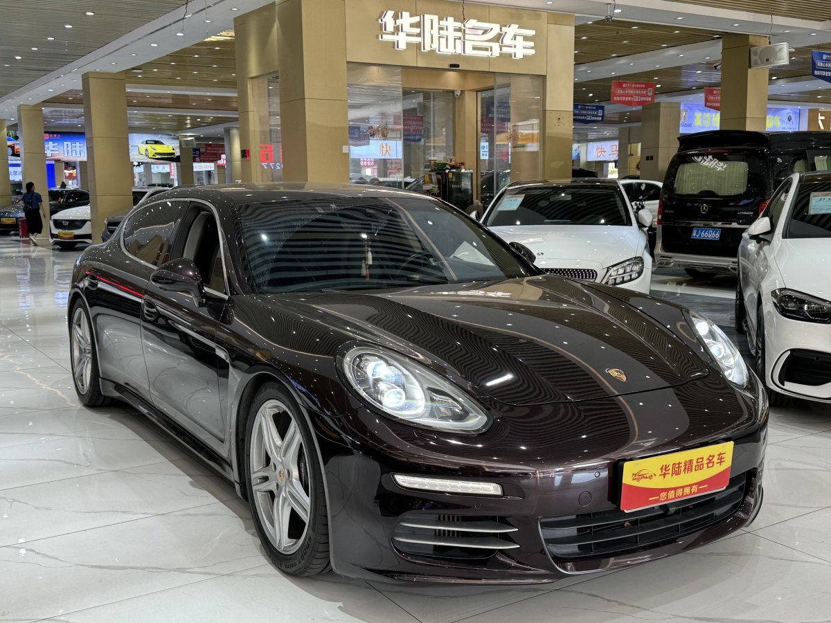 保時(shí)捷 Panamera  2014款 Panamera Executive 3.0T圖片