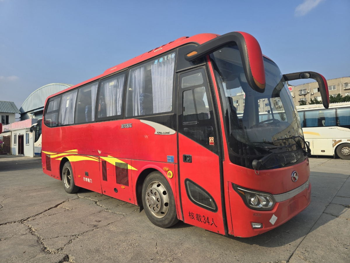 2019年3月多臺國五天然氣CNG金龍6802氣囊車