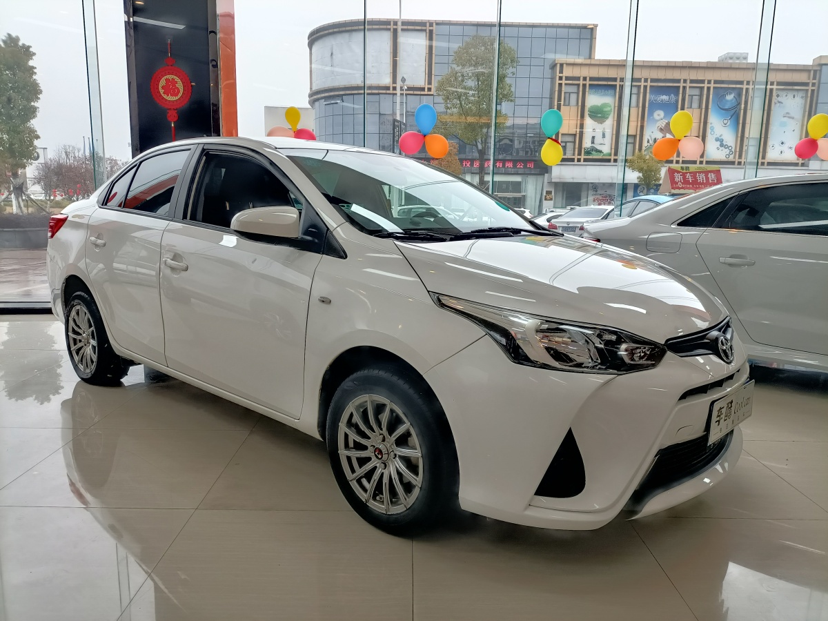 豐田 yaris l 致享 2017款 1.5e cvt魅動版圖片