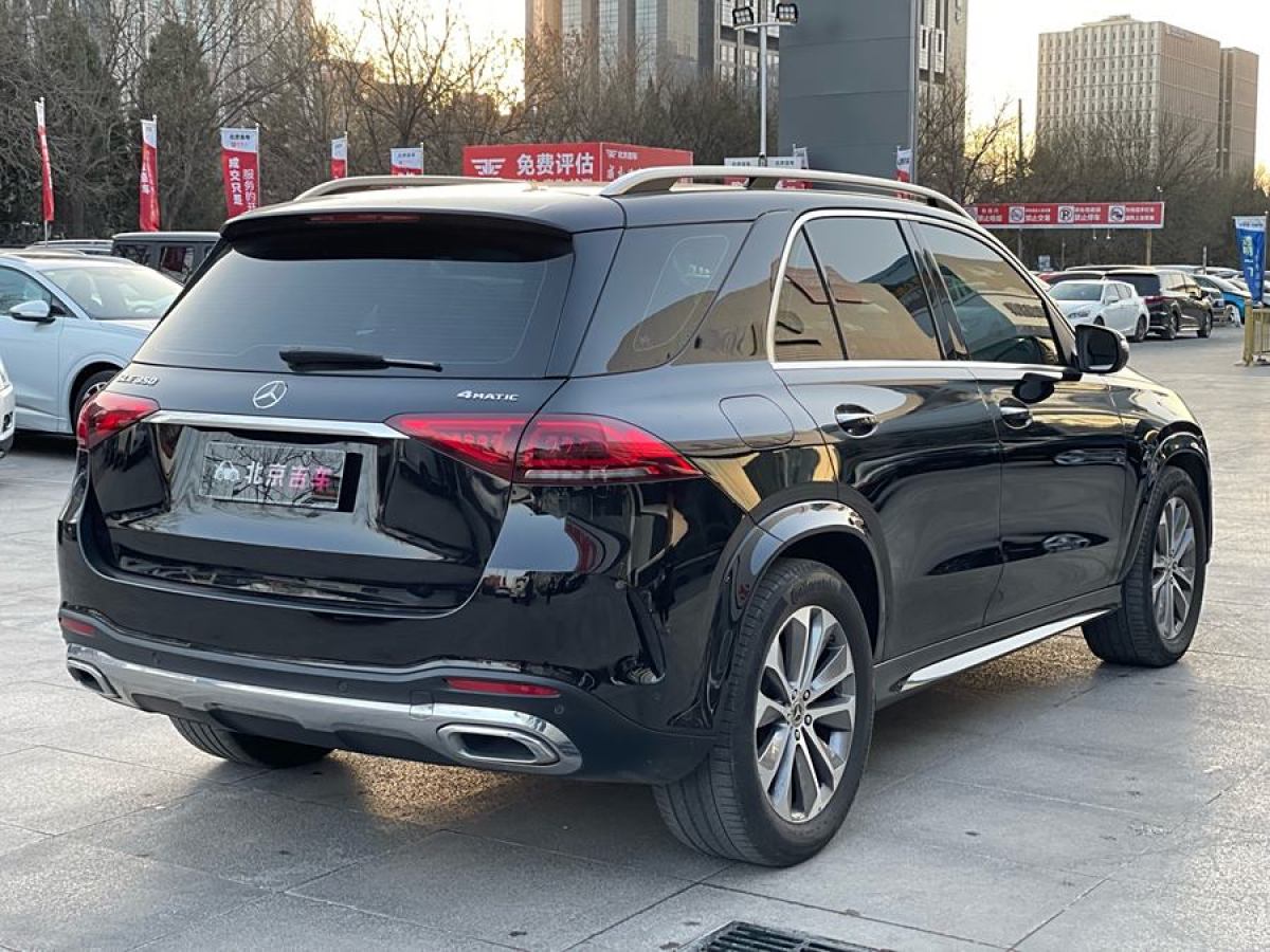 奔馳 奔馳GLE  2024款 改款 GLE 350 4MATIC 時(shí)尚型圖片