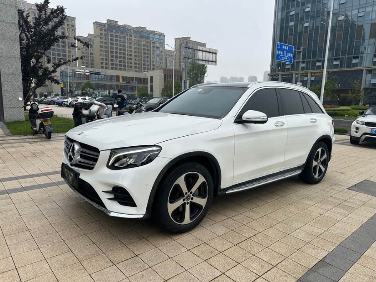 奔馳 奔馳GLC  2018款 改款 GLC 260 4MATIC 豪華型圖片
