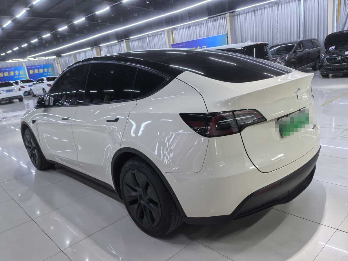 特斯拉 Model 3  2023款 煥新版 后輪驅(qū)動圖片