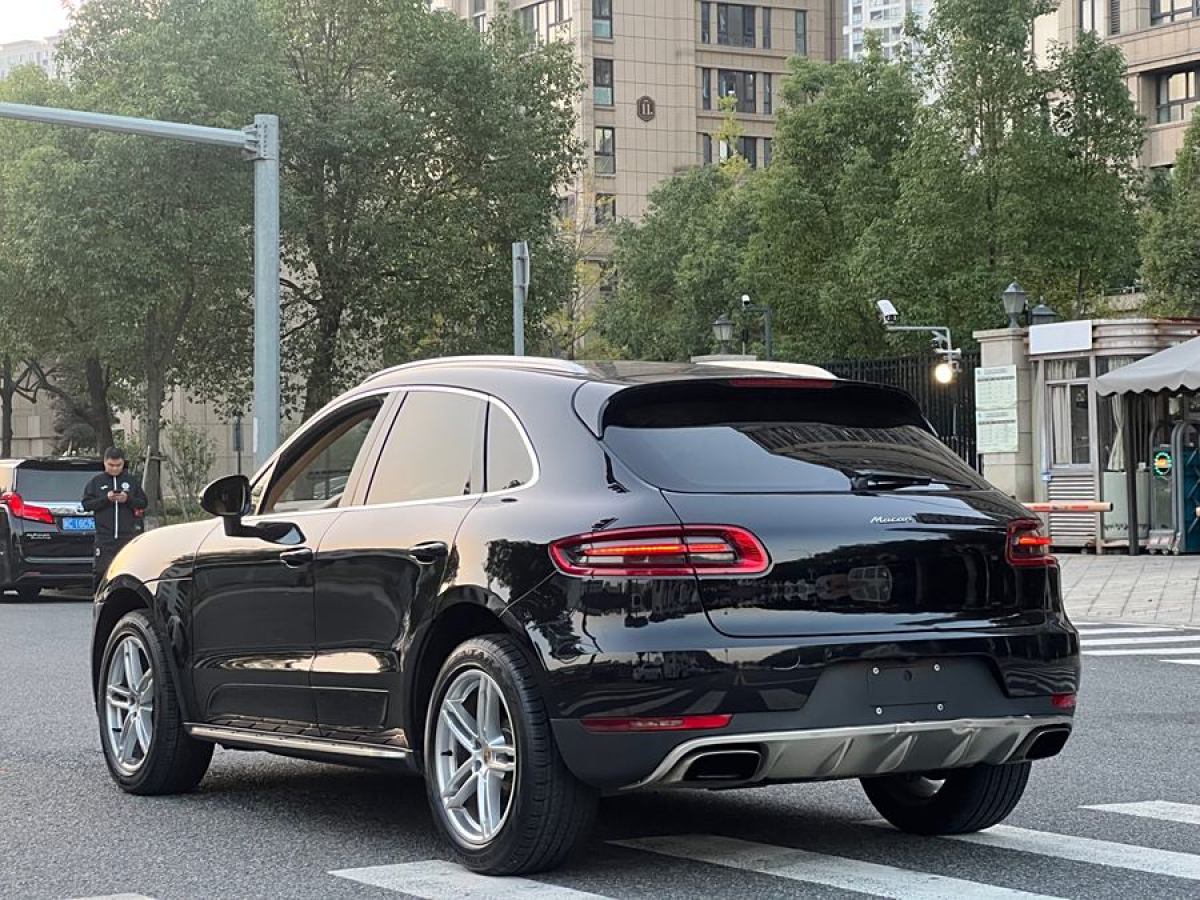 保時(shí)捷 Macan  2014款 Macan 2.0T圖片