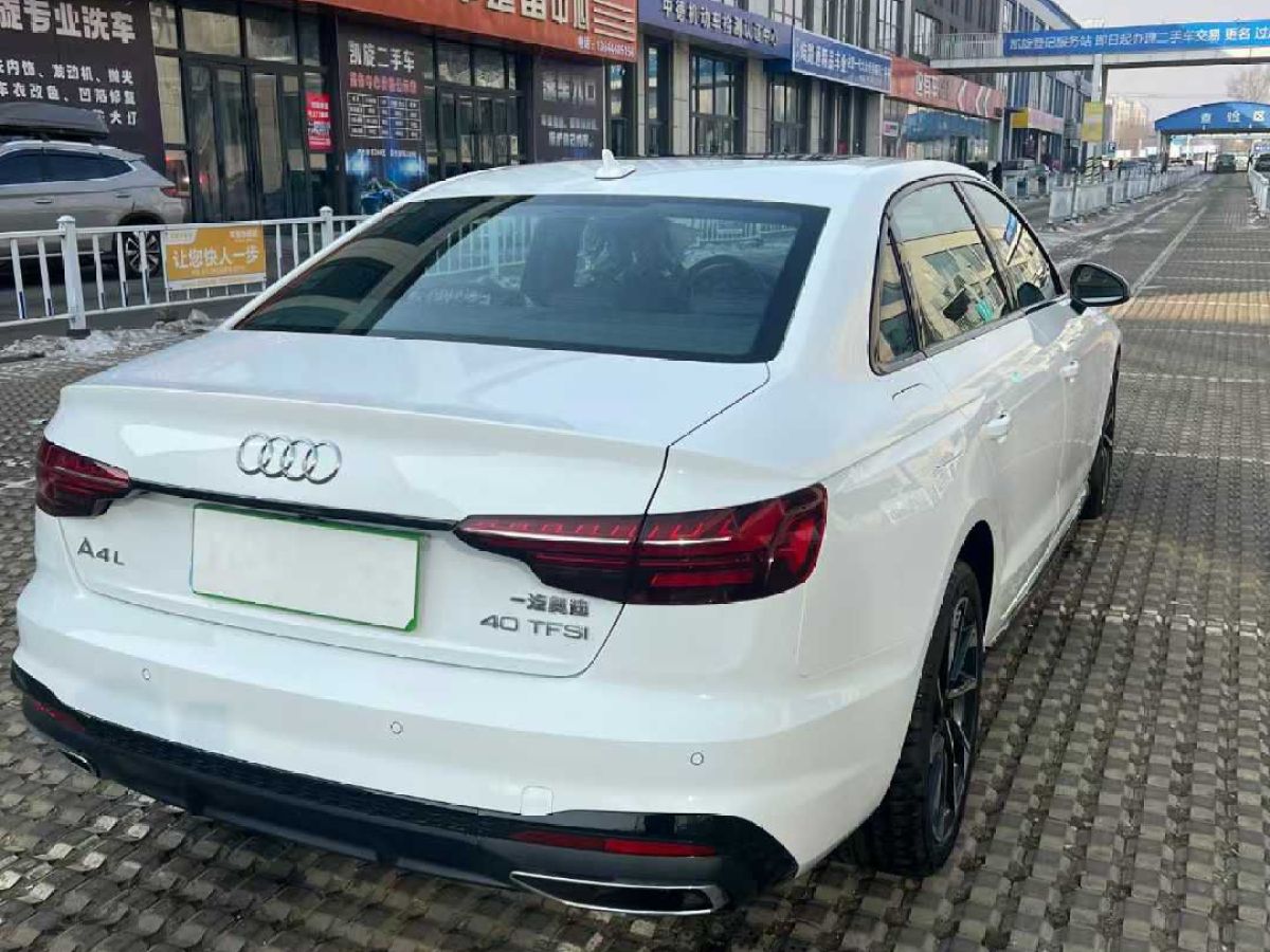 奧迪 奧迪A4L  2024款 40 TFSI 時尚動感型圖片