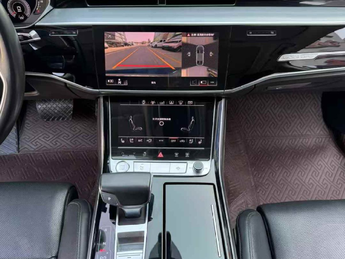 奧迪 奧迪S8  2020款 S8L 4.0TFSI quattro圖片