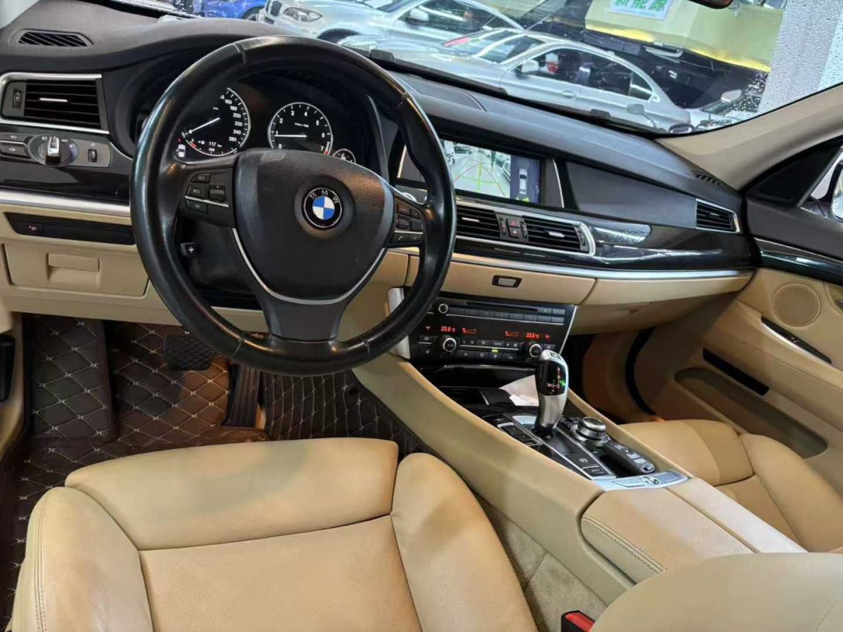 寶馬 寶馬5系  2010款 GT535i xDrive 3.0T 豪華型圖片