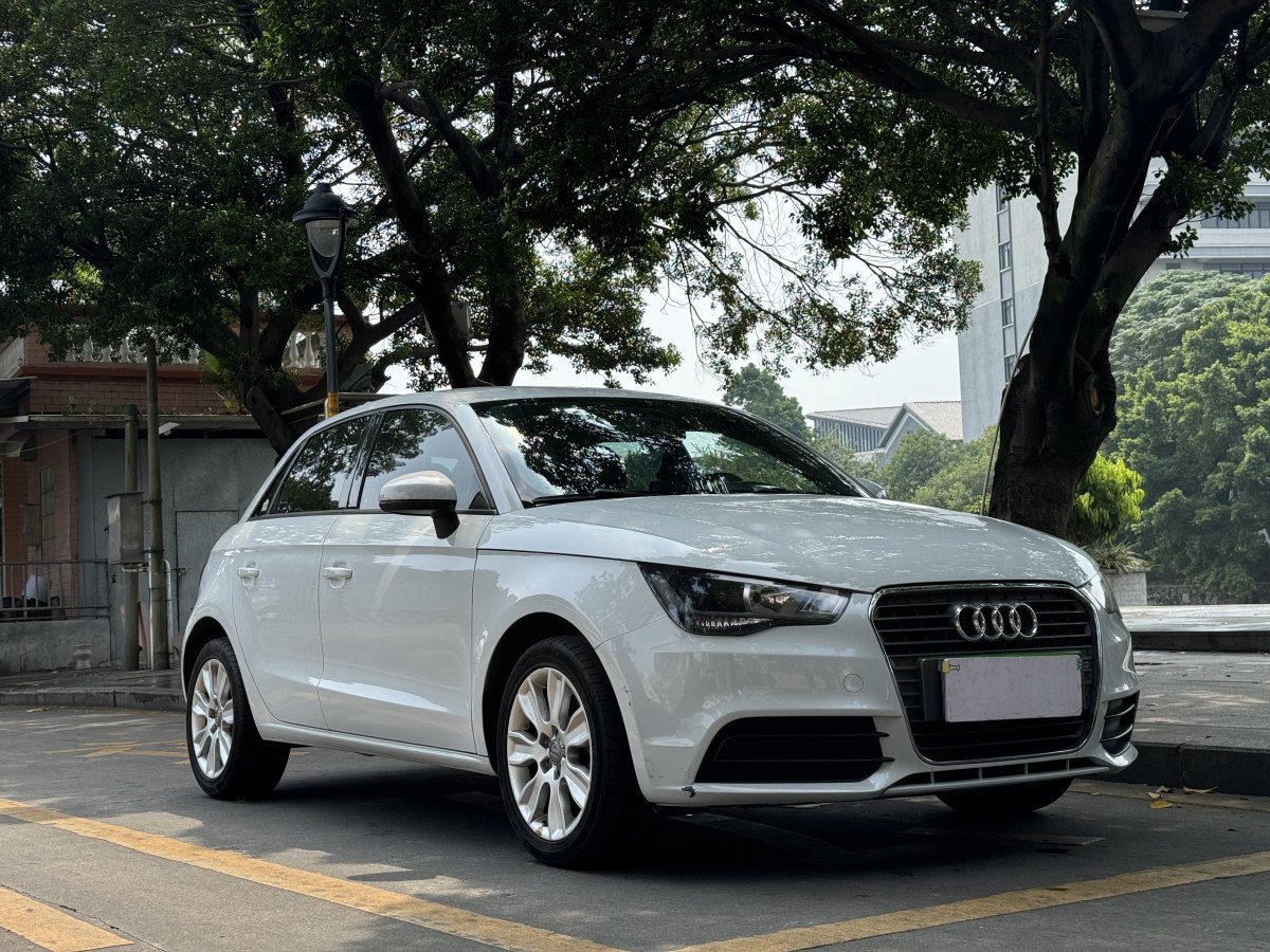 2014年10月奧迪 奧迪A1  2014款 30 TFSI Sportback時尚型