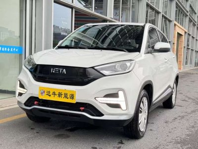 2020年12月 哪吒 N01 中續(xù)航 380i圖片