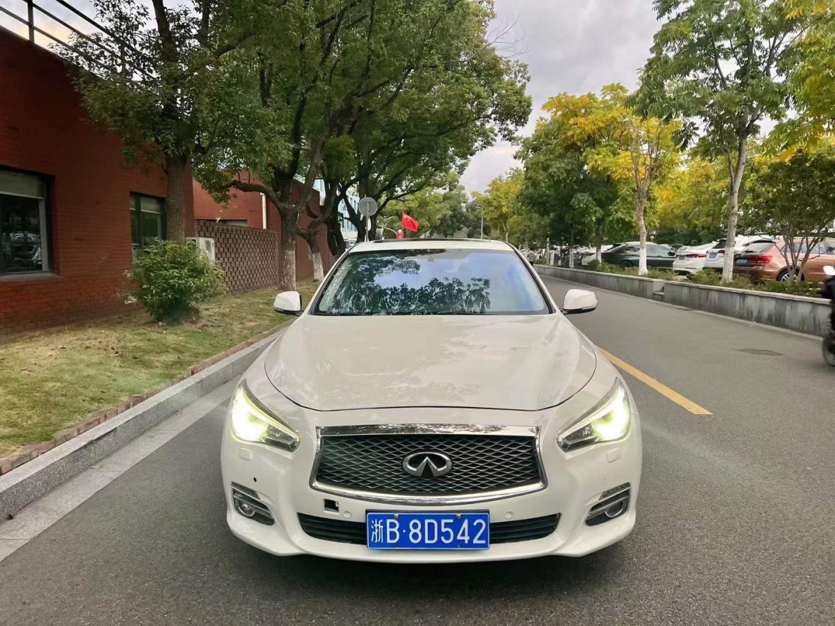 英菲尼迪 q50l 2015款 q50l 2.0t 悅享版圖片