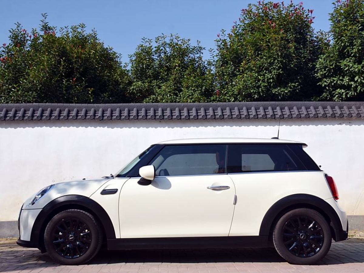 2022年1月MINI CLUBMAN  2022款 改款 1.5T ONE