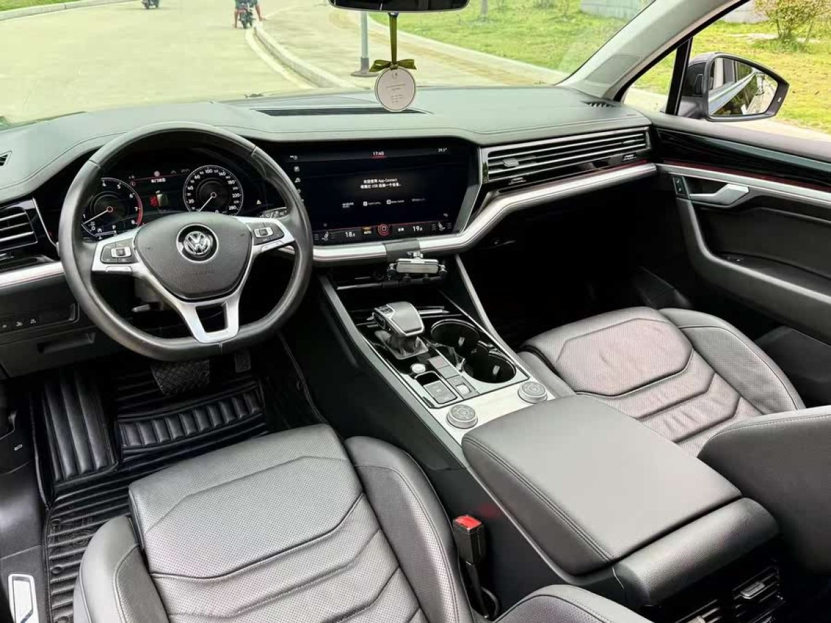 大眾 途銳  2019款 3.0TSI 銳鋒版 國(guó)VI圖片