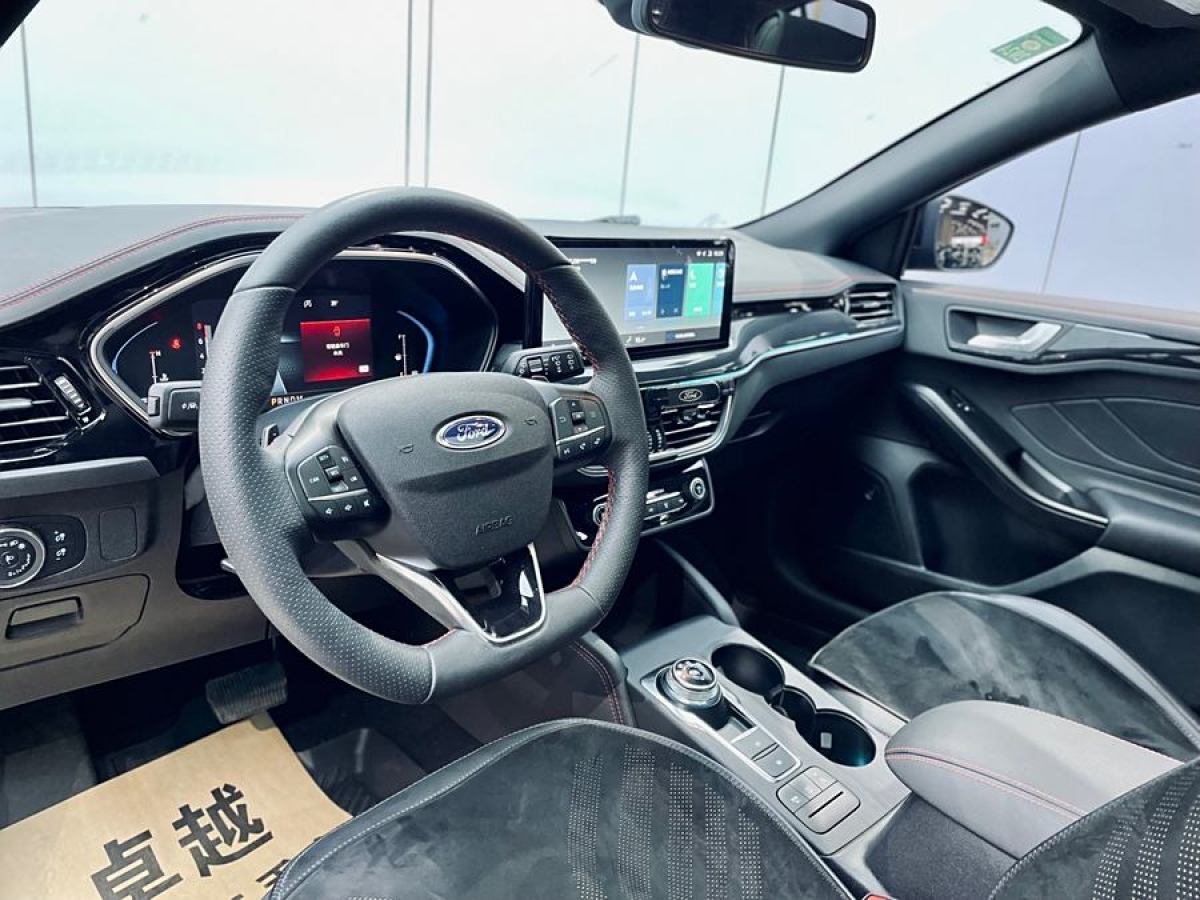 福特 ?？怂? 2021款 兩廂 EcoBoost 180 自動(dòng)ST Line圖片